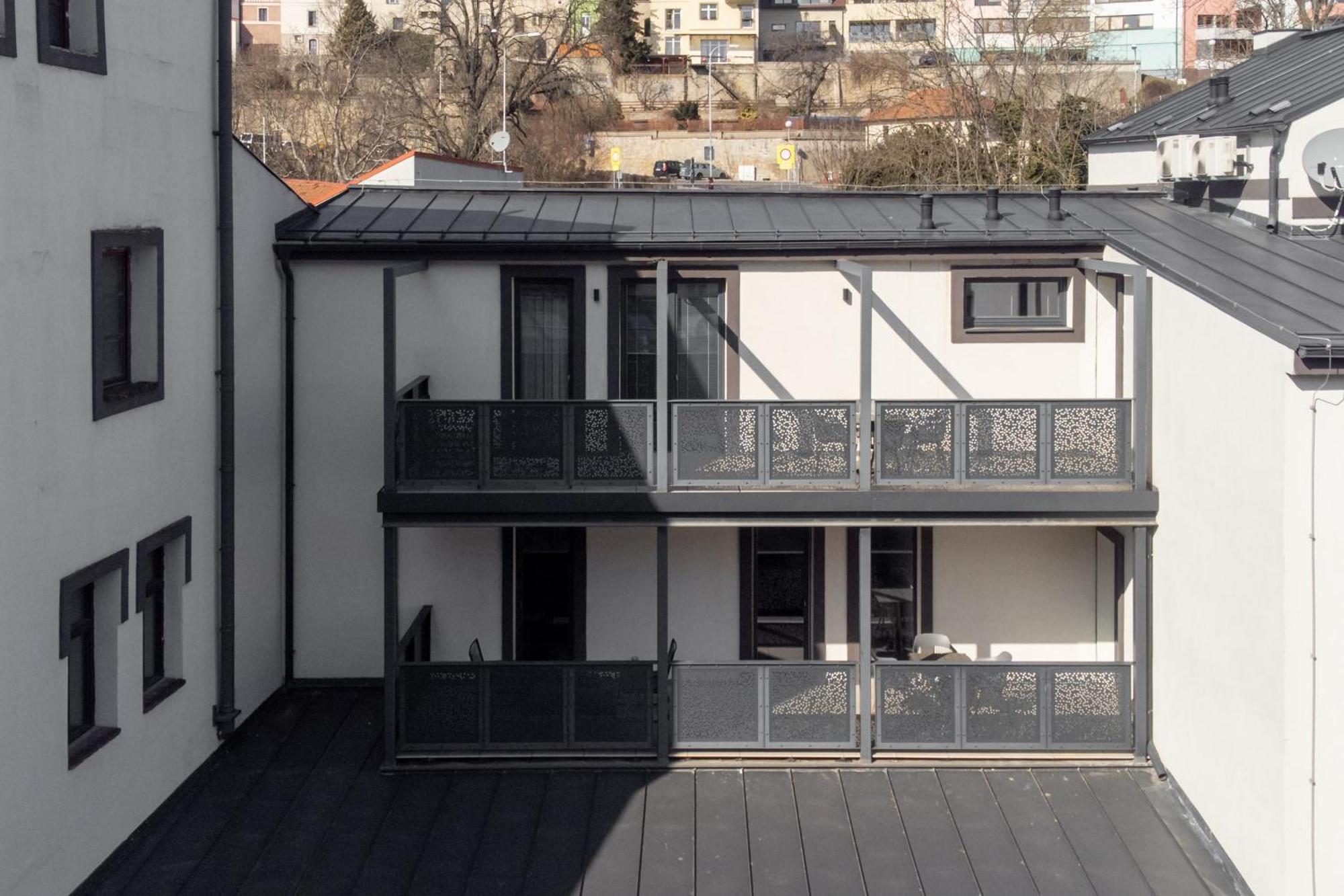 River Apartments 믈라다볼레슬라프 외부 사진
